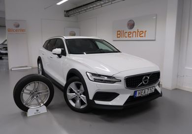 Volvo V60 Cross Country, 2019