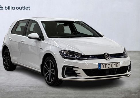 Volkswagen Golf, 2020 3