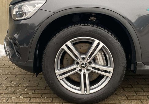 Mercedes-Benz GLC 300, 2021