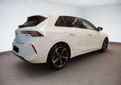 Opel Astra, 2022