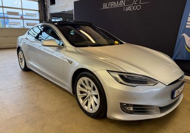 Tesla Model S, 2018