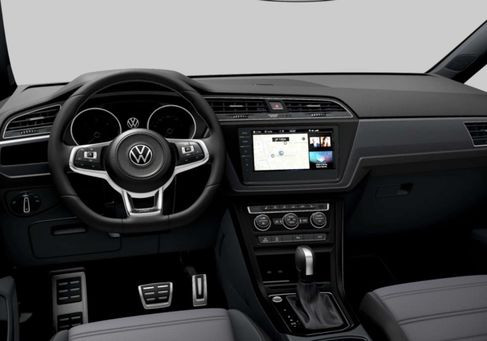 Volkswagen Touran, 2022 3