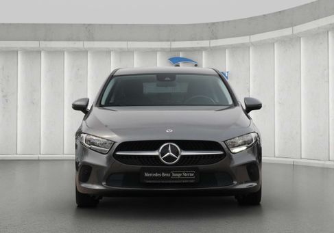 Mercedes-Benz A 180, 2021