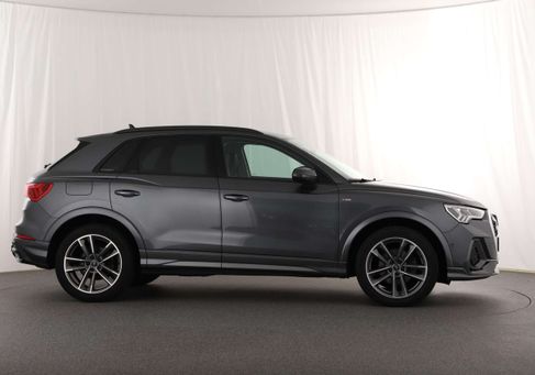 Audi Q3, 2020