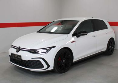 Volkswagen Golf, 2022