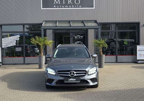 Mercedes-Benz C 300, 2020