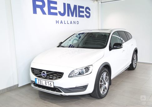Volvo V60 Cross Country, 2018