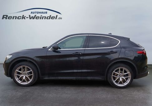 Alfa Romeo Stelvio, 2018