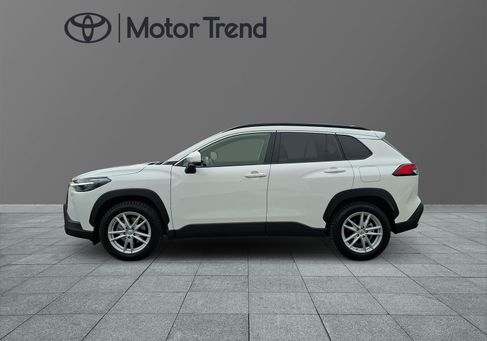 Toyota Corolla Cross, 2025