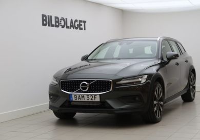 Volvo V60 Cross Country, 2021