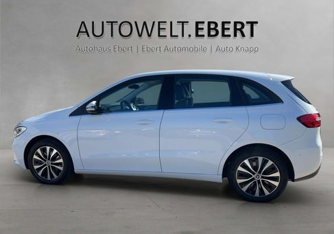 Mercedes-Benz B 250, 2022 2