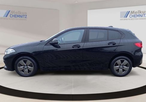BMW 118, 2023