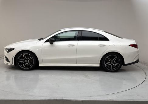 Mercedes-Benz CLA 200, 2021
