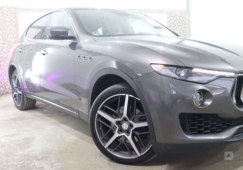 Maserati Levante, 2019