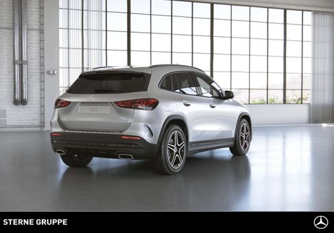 Mercedes-Benz GLA 250, 2022
