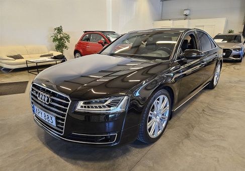 Audi A8, 2015