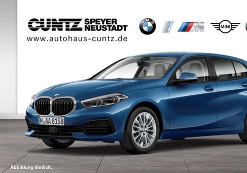 BMW 120, 2023