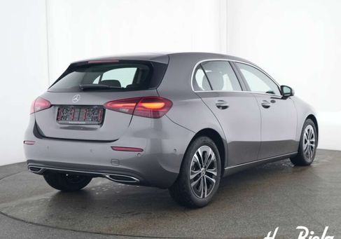 Mercedes-Benz A 180, 2025