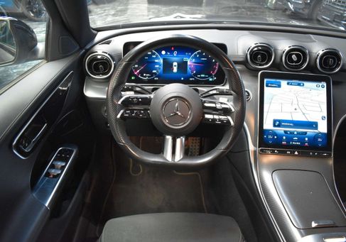Mercedes-Benz C 180, 2022