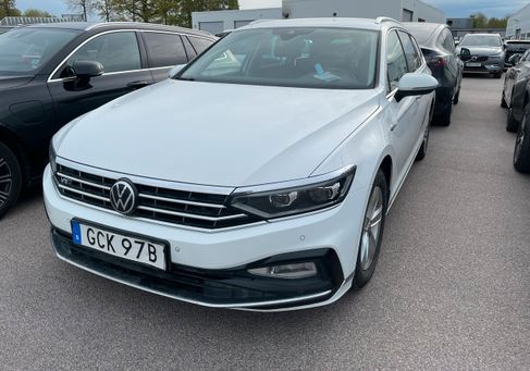 Volkswagen Passat Variant, 2022 3