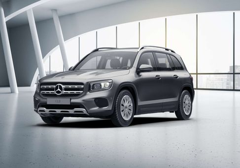 Mercedes-Benz GLB 180, 2022