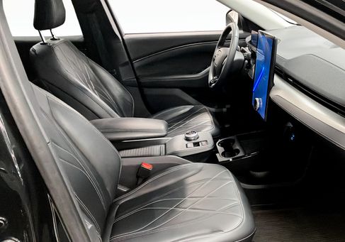 Ford Mustang Mach-E, 2022