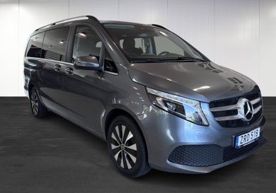 Mercedes-Benz V 300, 2022