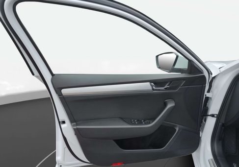 Skoda Superb, 2023