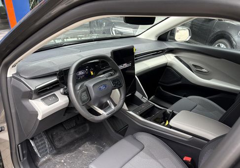 Ford Explorer, 2026