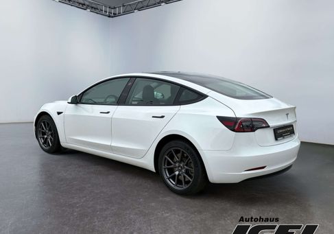 Tesla Model 3, 2023 3