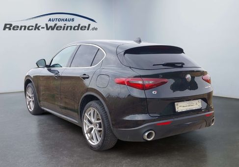 Alfa Romeo Stelvio, 2018
