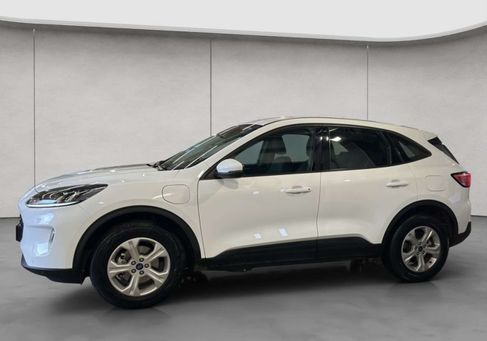 Ford Kuga, 2022