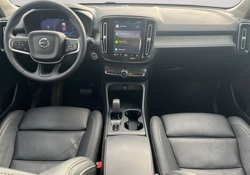 Volvo XC40, 2024 3