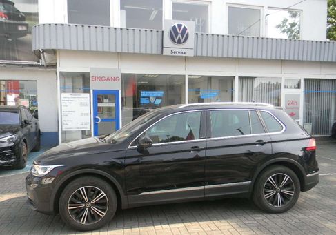 Volkswagen Tiguan, 2023