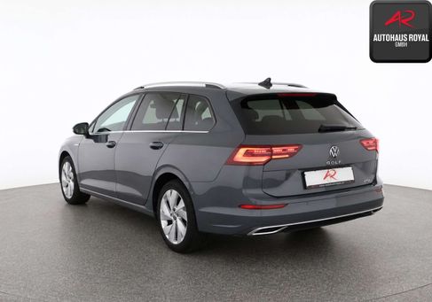 Volkswagen Golf, 2023 3