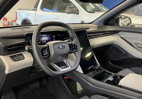 Ford Explorer, 2024