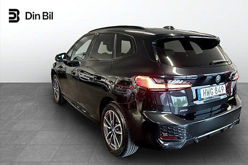 BMW 230, 2023