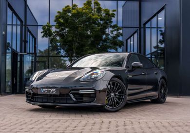 Porsche Panamera, 2021