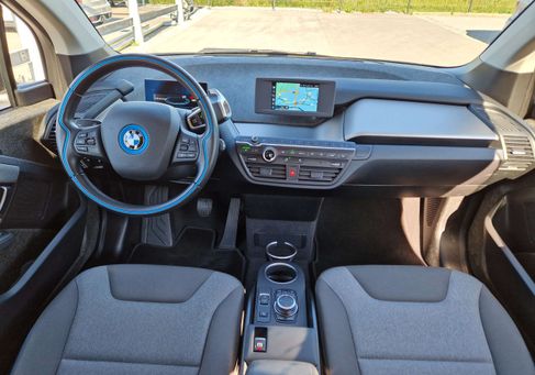 BMW i3, 2022