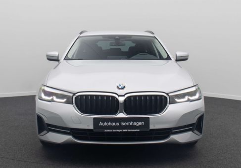 BMW 520, 2020