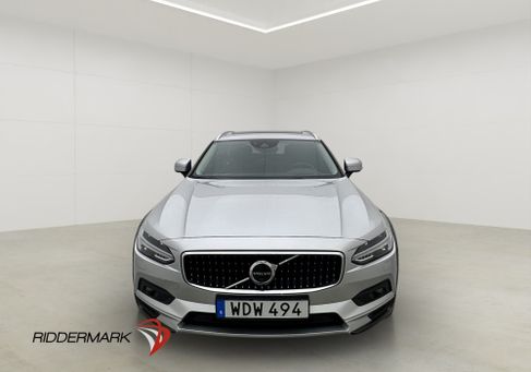Volvo V90 Cross Country, 2021