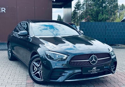 Mercedes-Benz E 300, 2020 3