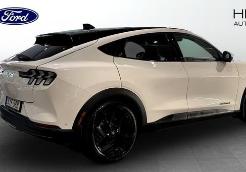 Ford Mustang Mach-E, 2022