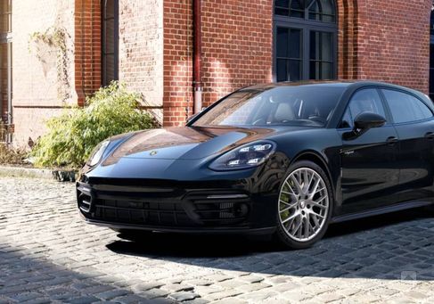 Porsche Panamera, 2023