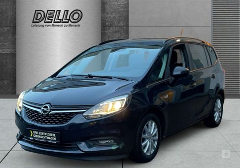 Opel Zafira, 2017