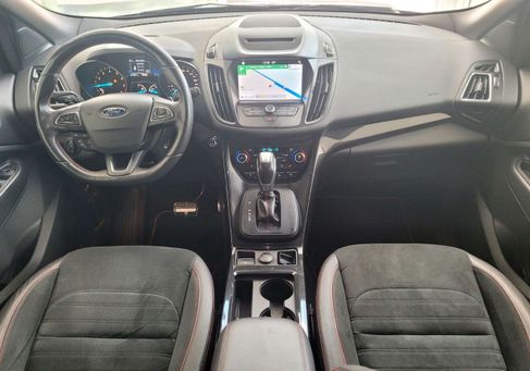Ford Kuga, 2019