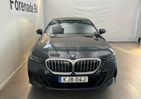 BMW 550, 2025