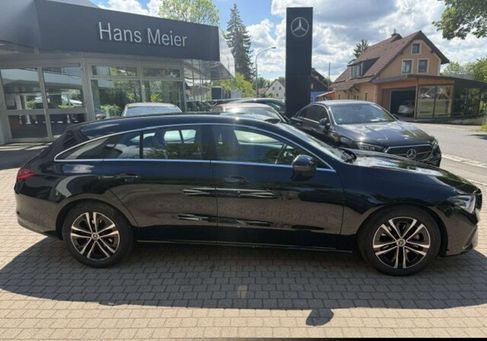 Mercedes-Benz CLA 200, 2025