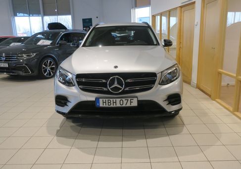 Mercedes-Benz GLC 220, 2019 3