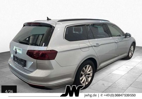 Volkswagen Passat Variant, 2023